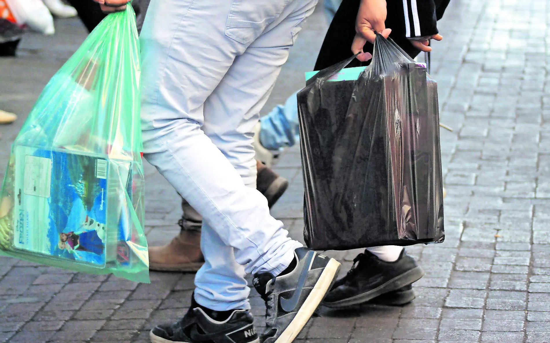 bolsas de plastico en negocios